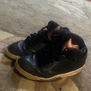 Jordan Black and Tan Sneakers